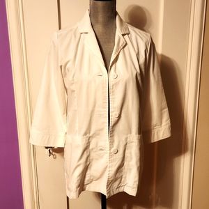 Red panda white lab coat. XS